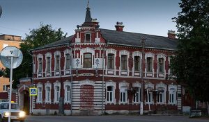 Автошколы в Бологое