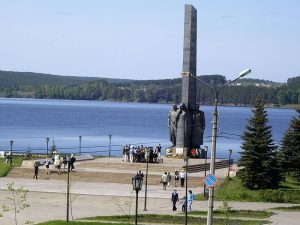 Автошколы в Реже